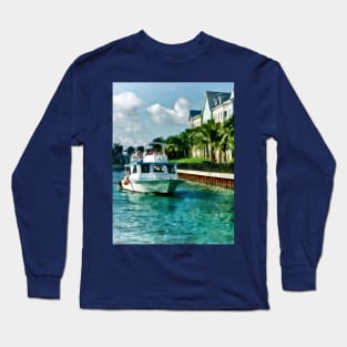 Nassau, Bahamas - Ferry to Paradise Island Long Sleeve T-Shirt